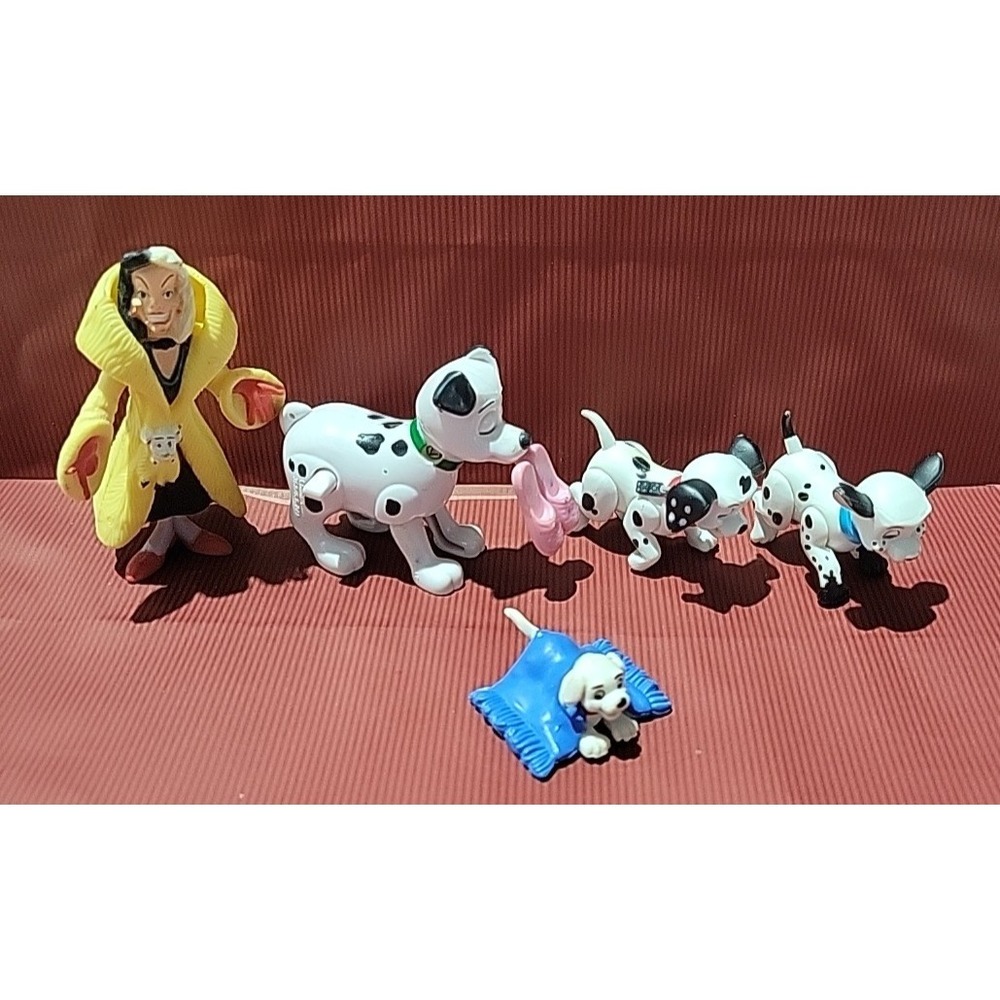 Vintage Toys Disney 101 Dalmatians Domino Cruella Cake Toppers
